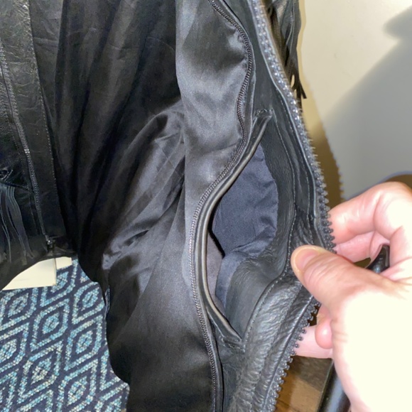 Leather coat - Picture 4 of 10